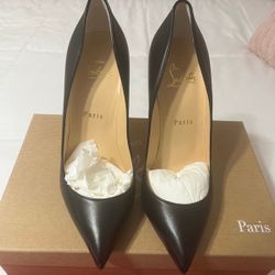 Christian Louie Vuitton Heels