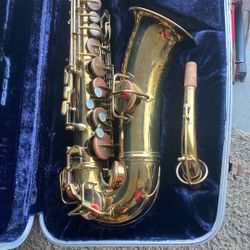 Conn Made Pan American Alto Saxophone Super Vintage “Pearl G”