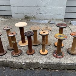 11 Wood Spools