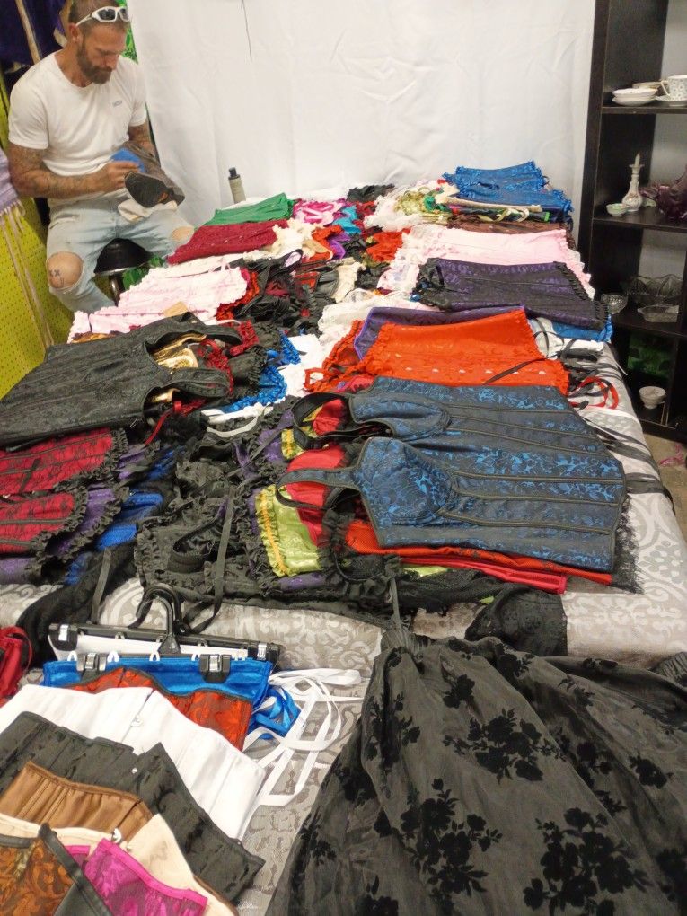 250 Corsets