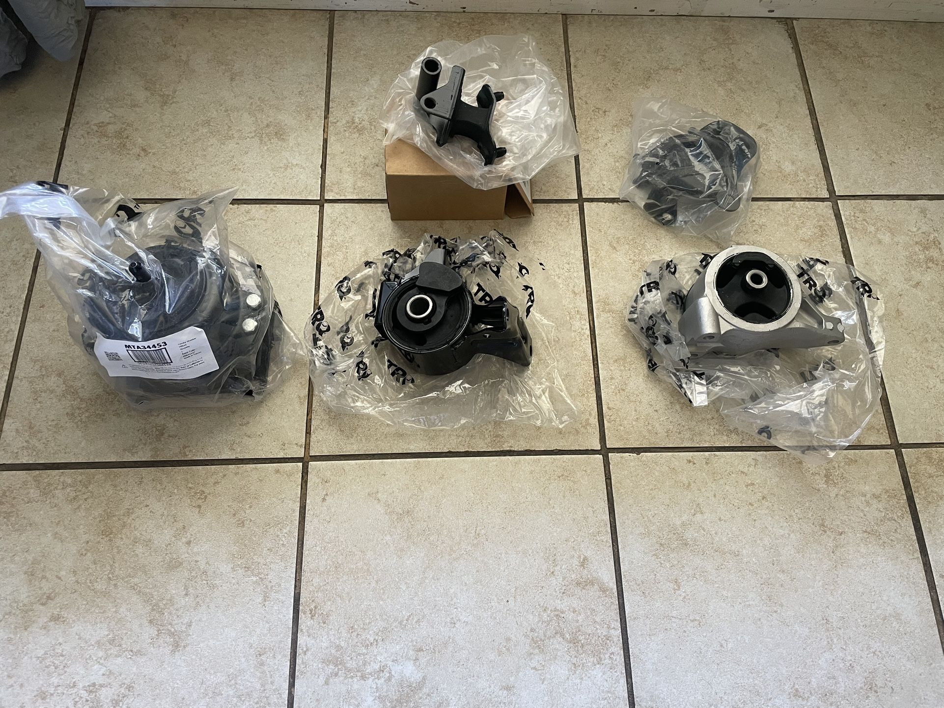 For 03-06 Acura MDX 3.5L Engine Motor & Trans. Mount Set 5PCS