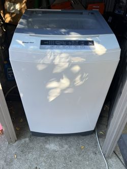 Magic Chef 3.0 cu. ft. Portable Compact Top Load Washer in White