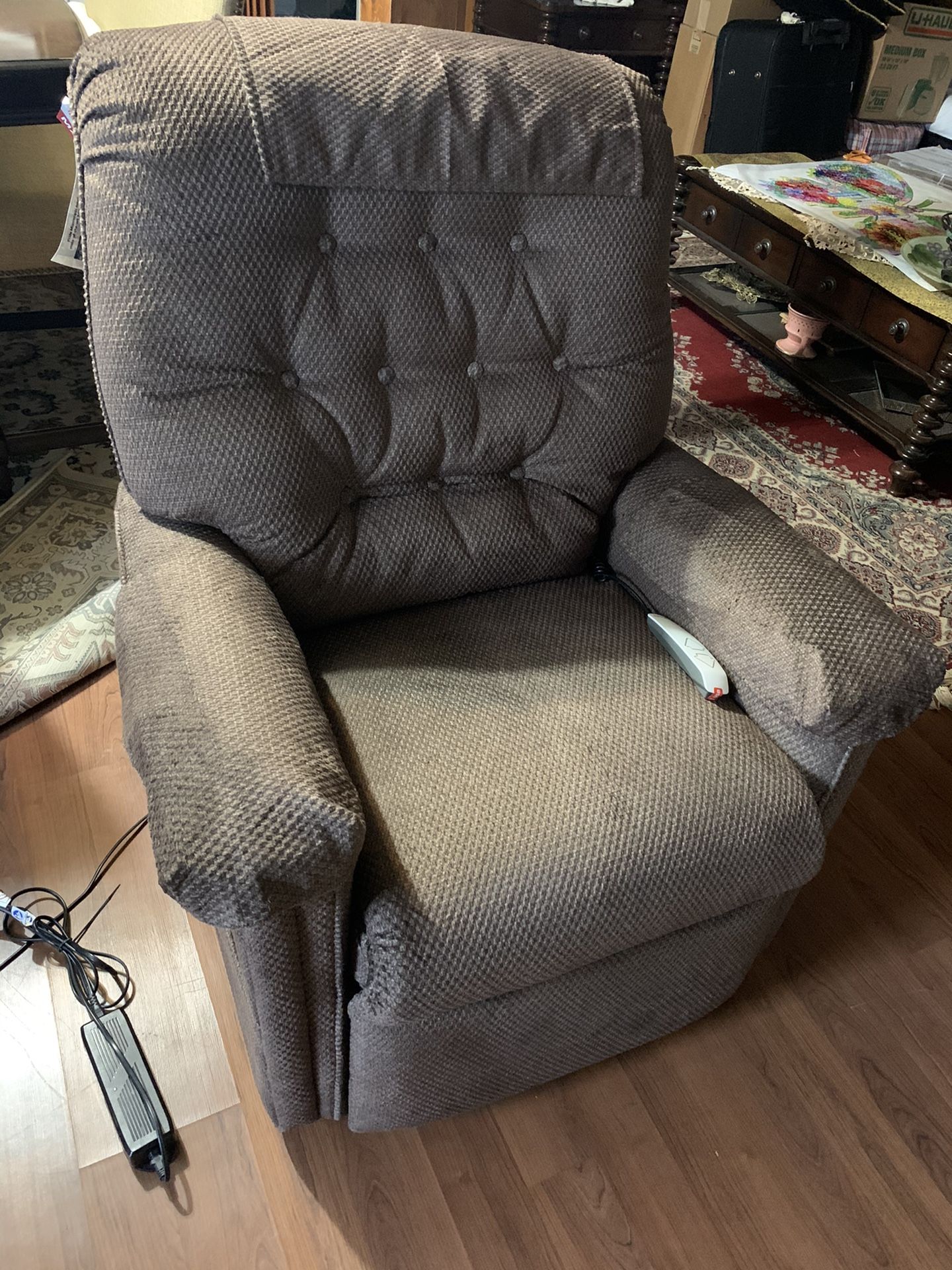 Pride Reclining Lift Chair