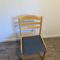 Table chair $5