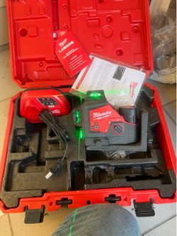 New m12 360 laser level with battery and charger