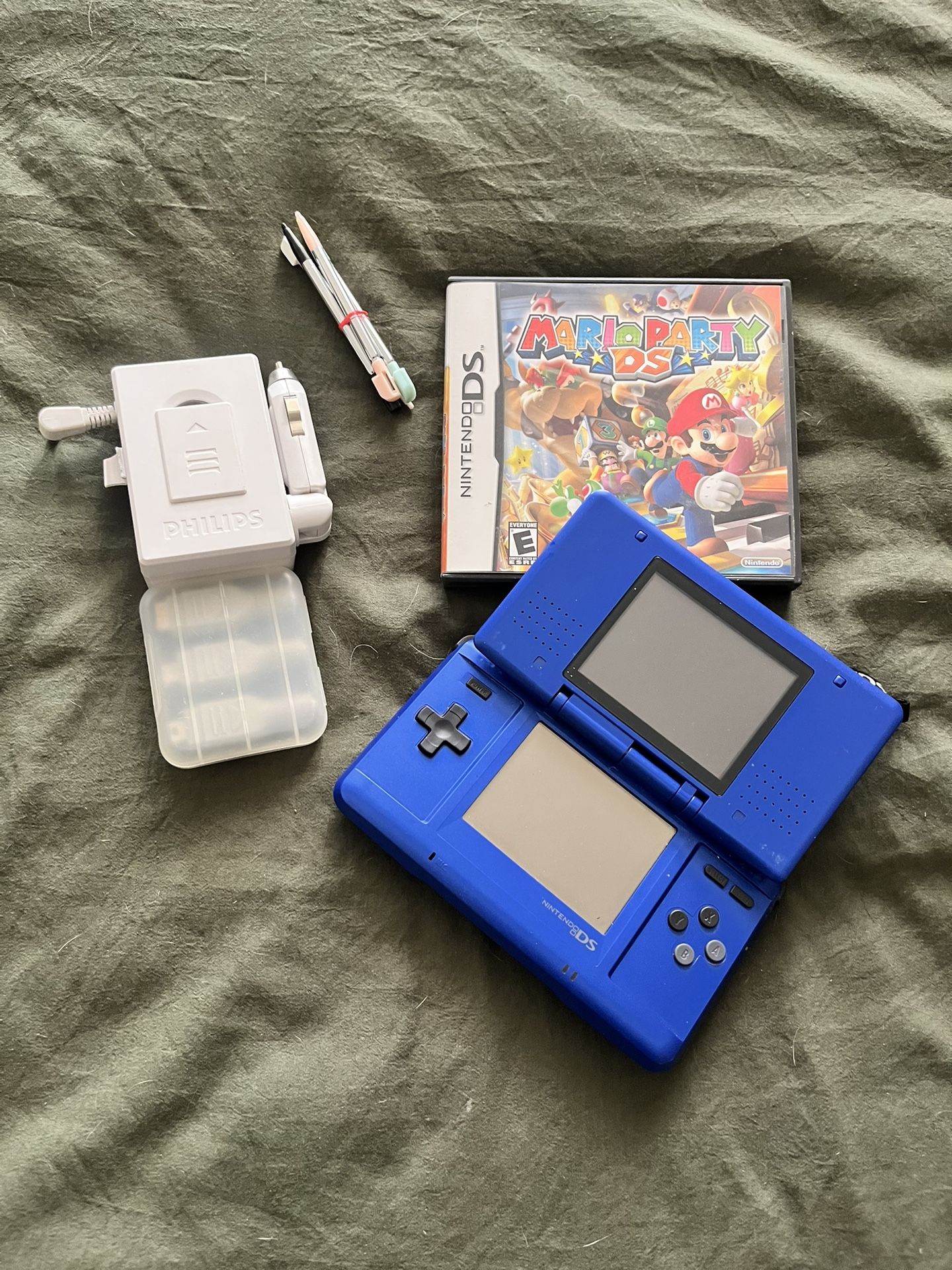 Nintendo DS, charger, games & stylus