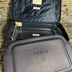 Pyrex food container & bag