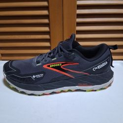 Brooks Cascadia 18 GTX Men's Trail Running Shoe * Size: 11.5 (Medium)