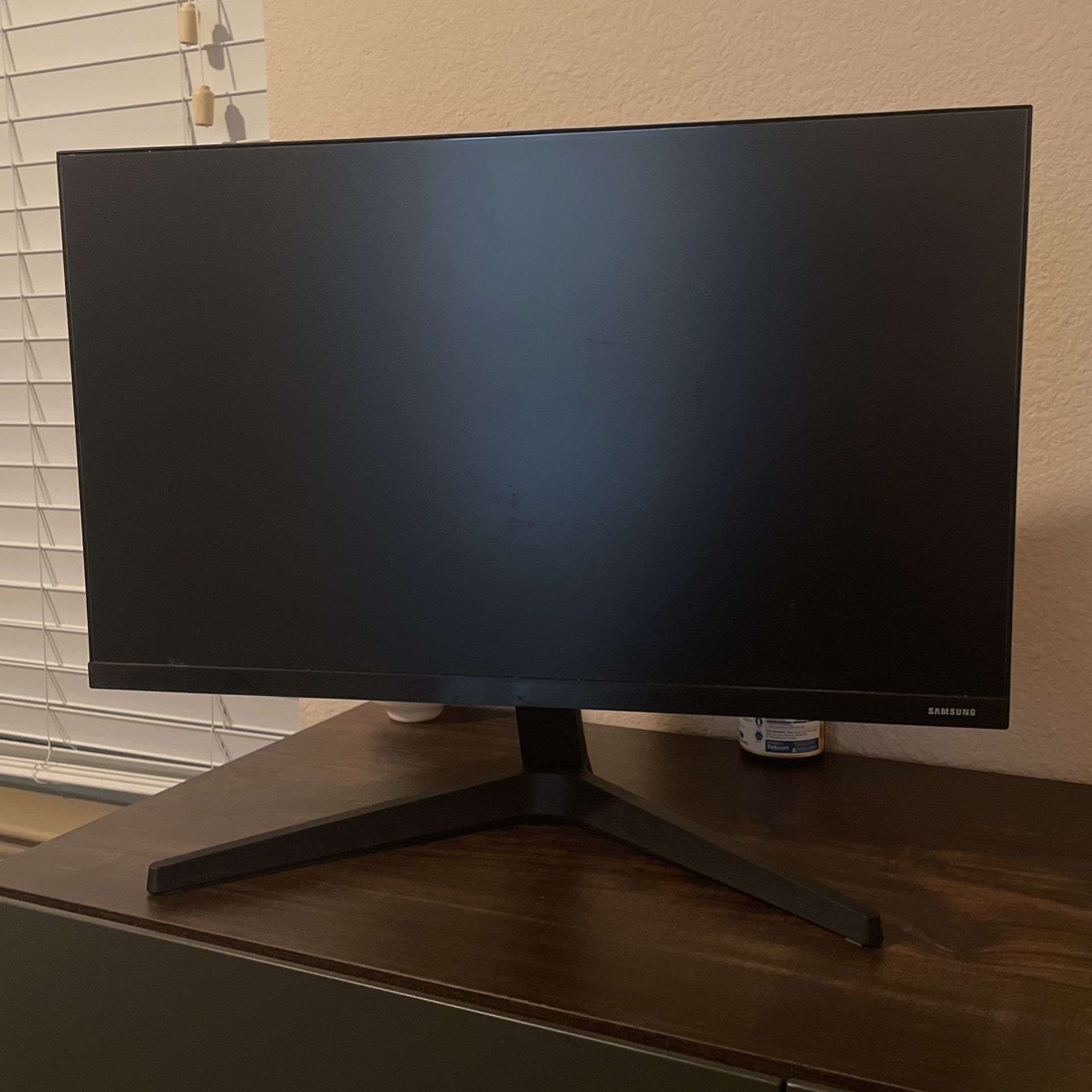 Samsung 27" FHD IPS Computer Monitor
