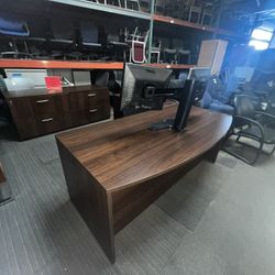 L Shaped Desk