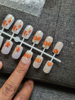 Fake nails
