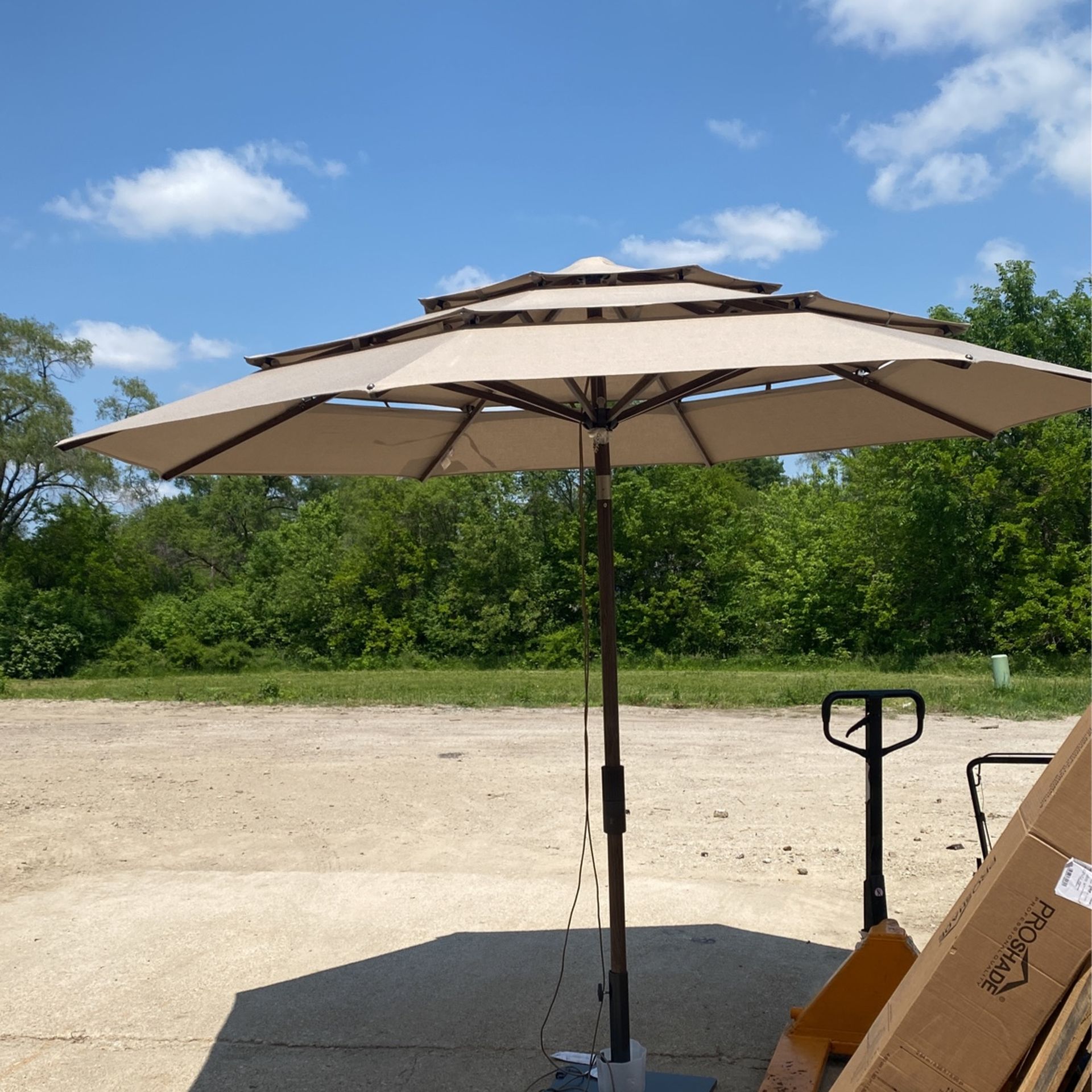 New Proshade 11ft Wood-Look Collar Tilt Aluminum Umbrella