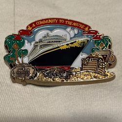 Disney Pin ~DVC Member Cruise 2017 "A Community to Treasure"