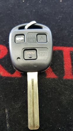 Lexus key