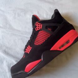 Jordan 4