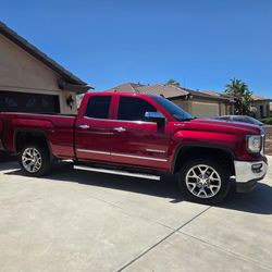 2018 GMC Sierra SLT