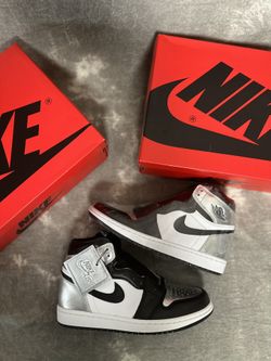 Jordan 1 Retro High “Silver Toe” 