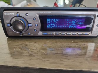 Sony xplod car stereo graphics display aux-in