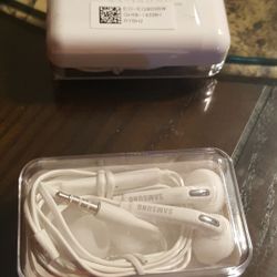 Samsung earphones
