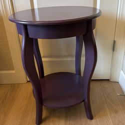 Great sturdy side table