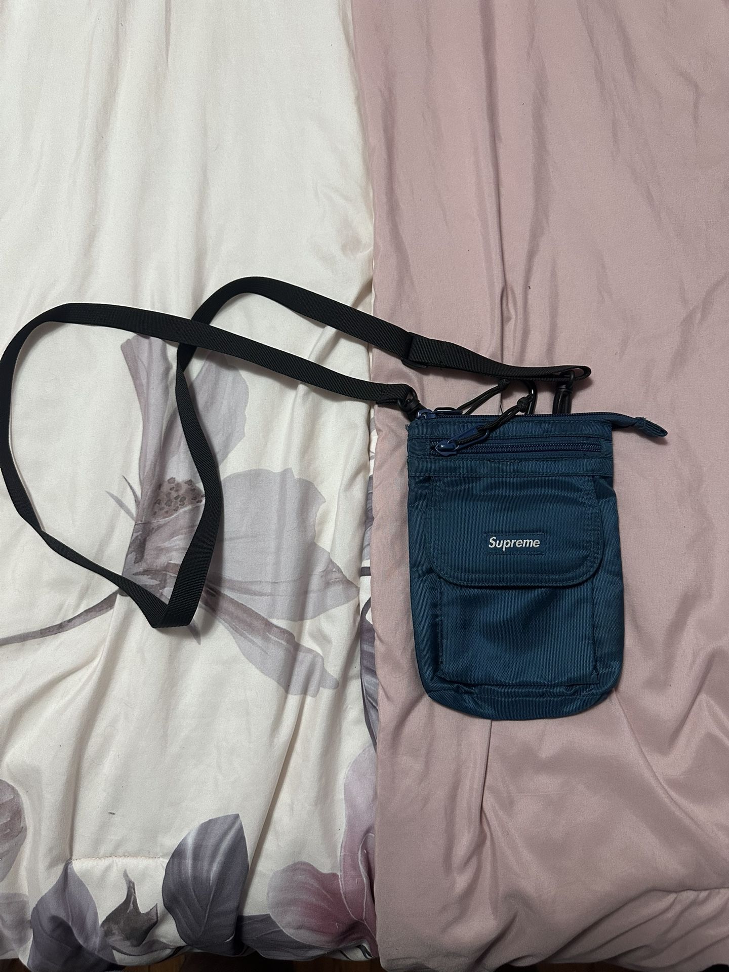 Supreme Shoulder Bag