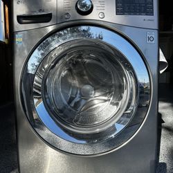 LG WASHER & DRYER COMBO 
