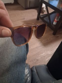 Womans Wesely sunglasses
