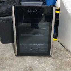 Frigidaire Freestanding Indoor  Mimi Refrigerator Wine Cooler