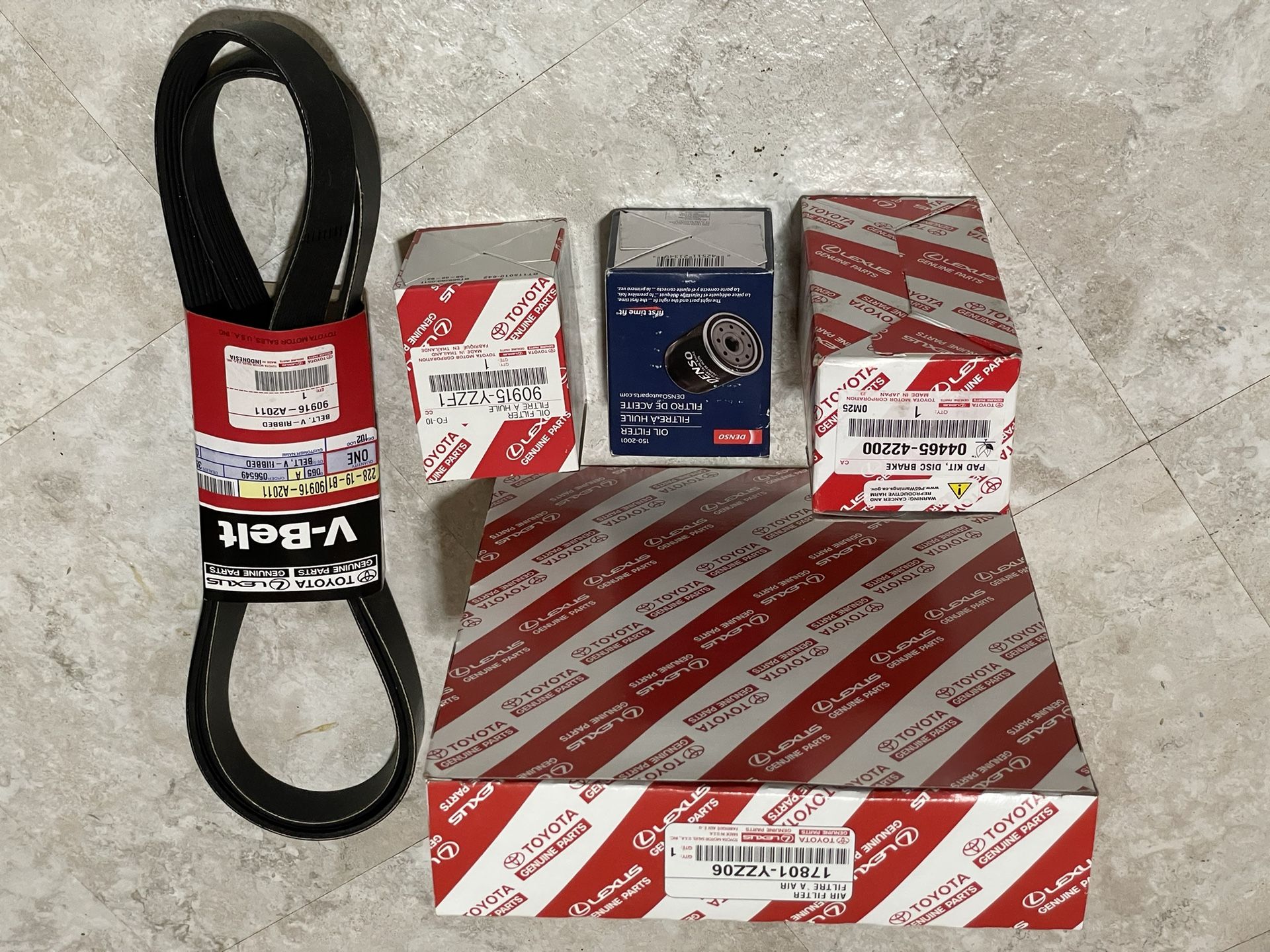 TOYOTA Break Pad & Belt