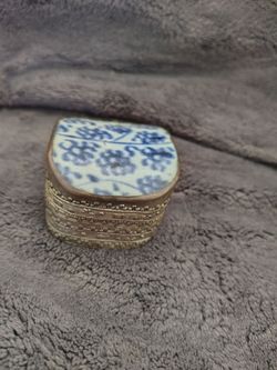 Vintage Chinese Trinket Box