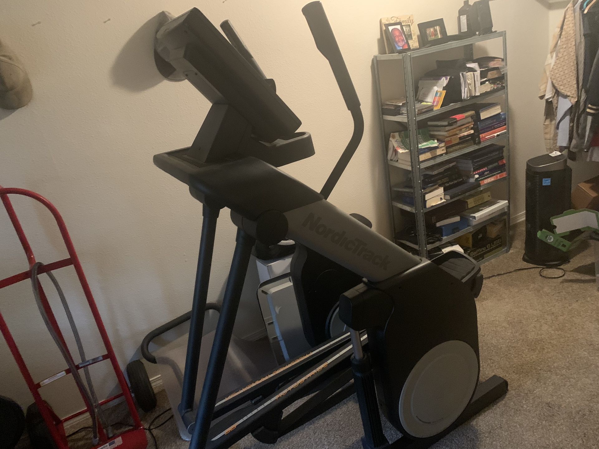 Nordic Track Freestride Trainer FS7i w/iFit $ 500.00 OBO