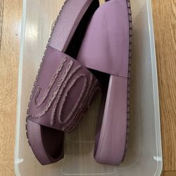 Jordan Slippers/ Size 11 Unisex