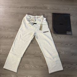 Essentials Light Oat Uncuffed Sweats