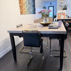 High-Top Granite Kitchen Table with 4 Bar Stools and Bar Set