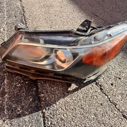 2013-2015 ACURA ILX Headlight  Driver Left Side XENON HID  HEADLAMP