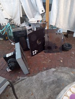 3 Countertop Ranges Two With Exhaust And Whirlpool Microwave 