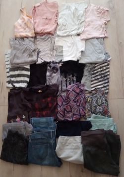 Women's 20 piece clothing lot size 4-6/S