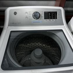 GE Washer And Dryer Set