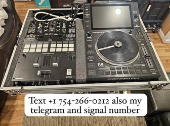 DJ Controller, Stand alone and Serato - Pioneer DJ DJM-S7 & Denon DJ SC6000M
