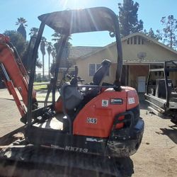 2016 Kubota 1650 Hrs