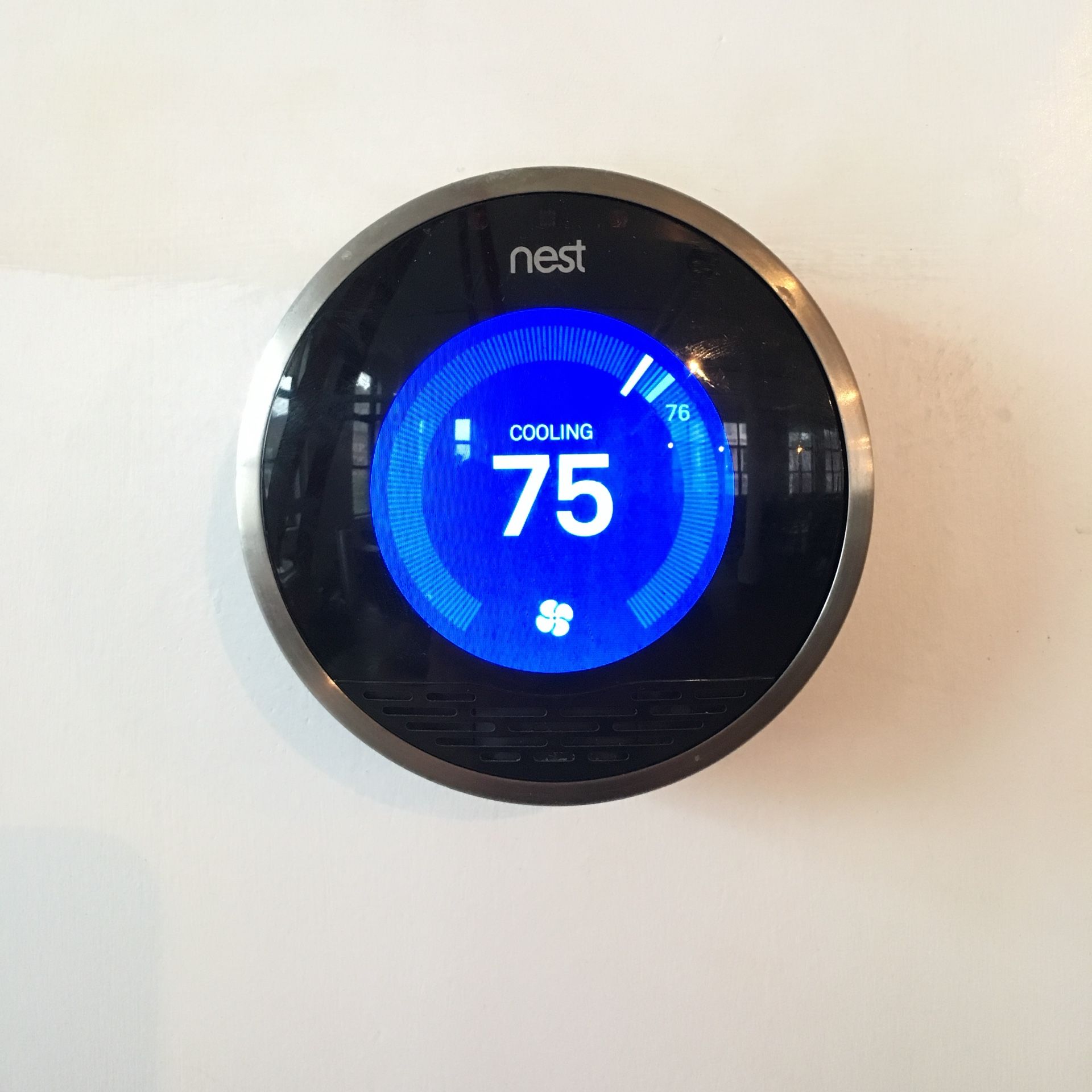 Google Nest Thermostat (1st Generation) for Sale in New York, NY - OfferUp