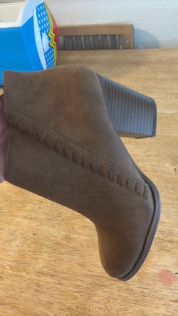 Boots woman’s