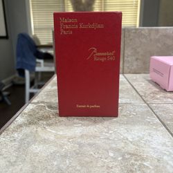Baccarat Rouge 540 Extrait de Parfum