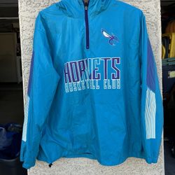 Charlotte Hornets windbreaker Size XL