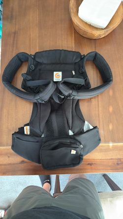 Ergobaby carrier