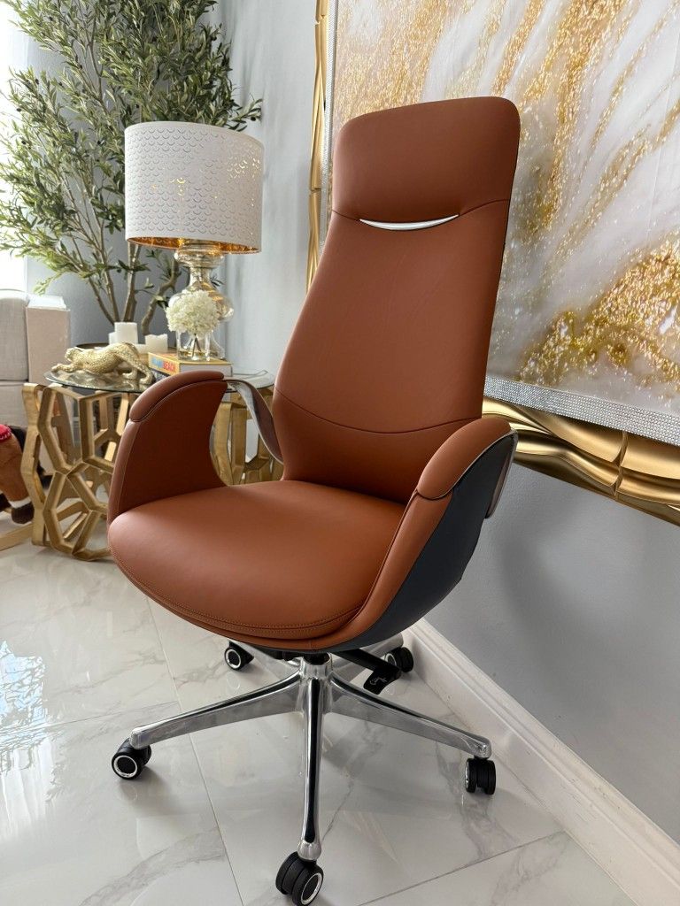 Luxury exclusive chairs with special carbon design Brand new ORIGINAL AMAZON 1100$