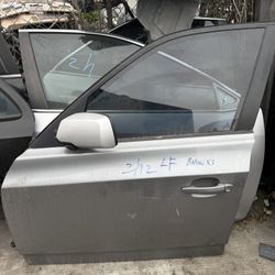 2007 BMW X3 Left Front Driver Door $300