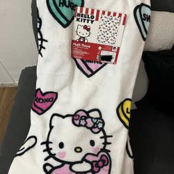 Hello Kitty Valentines Blanket