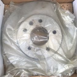 Chevy Equinox  Rotors & Brake Pads