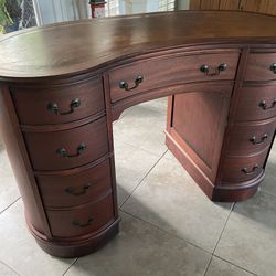 Vintage Kidney Mahogany Leather Top Desk